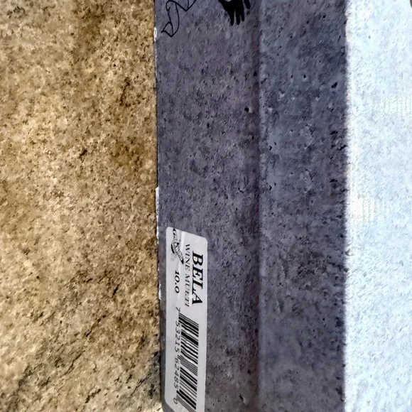 Freebird Bela Red Leather Ankle Booties NWT size 10 - Picture 2 of 6